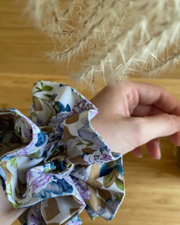 Scrunchie – Image 4